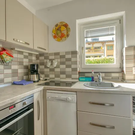 Valentina - By Alpen * Целль-ам-Зеє