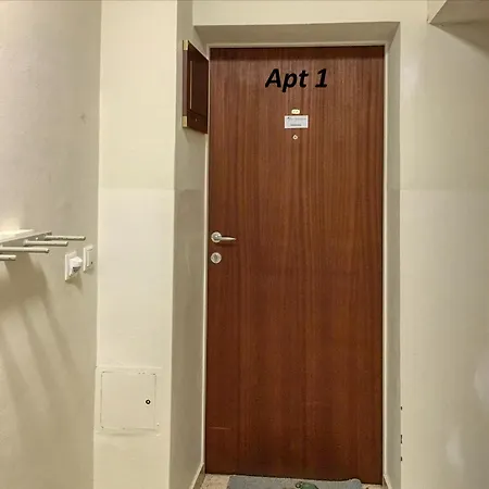 Valentina - By Alpen Целль-ам-Зеє